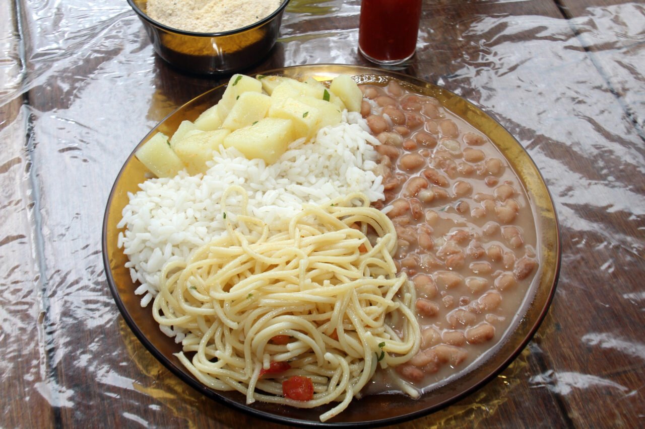 PRATO FEITO