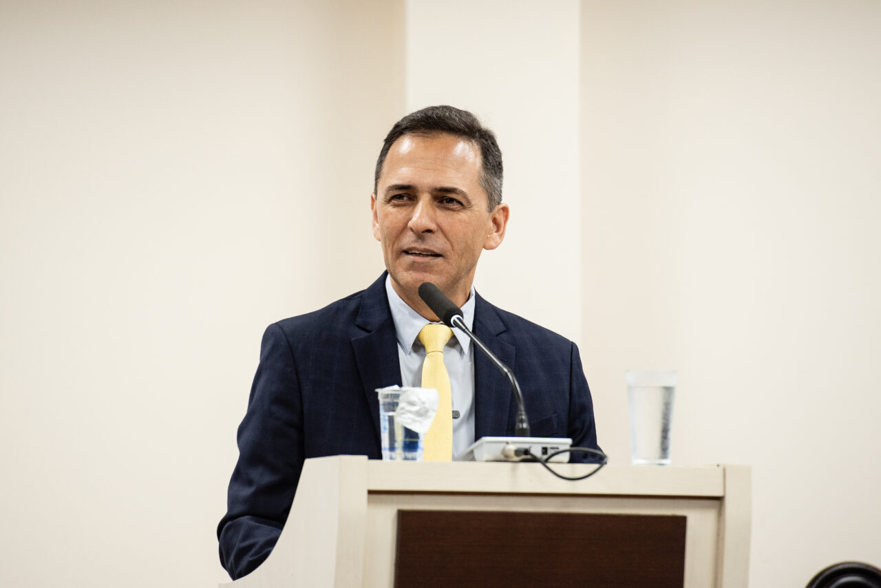 Adriano Ramos diz que mais empresas querem investir em Paranaguá: "vamos poder gerar emprego"
