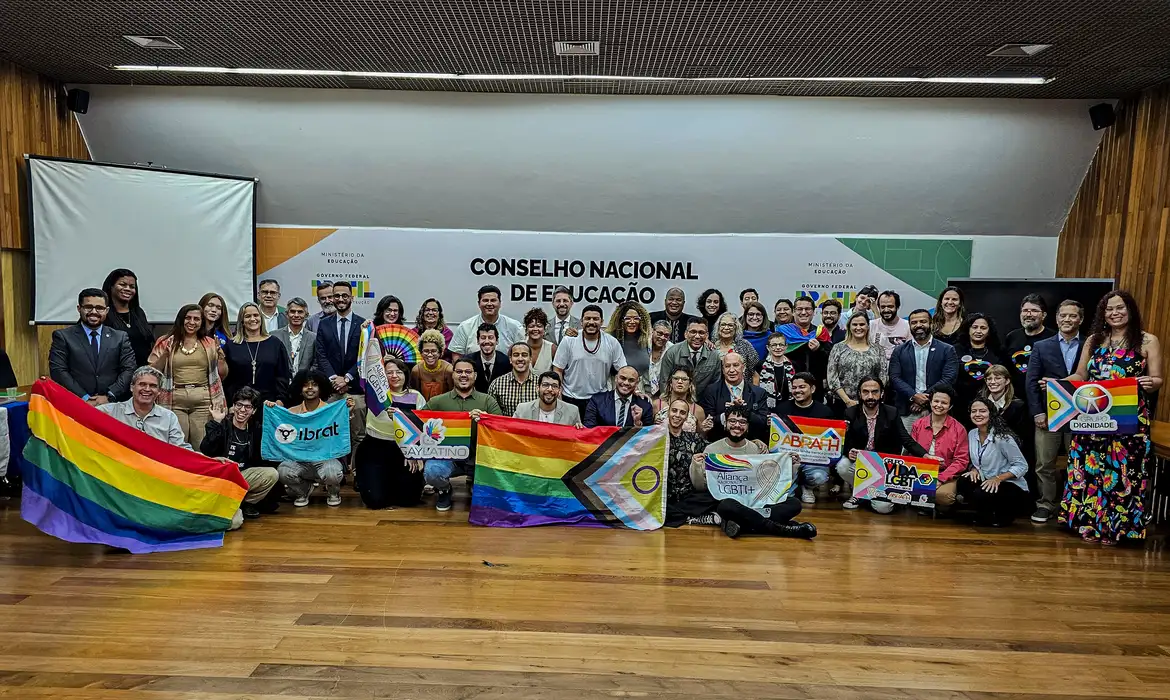 16lgbtqia