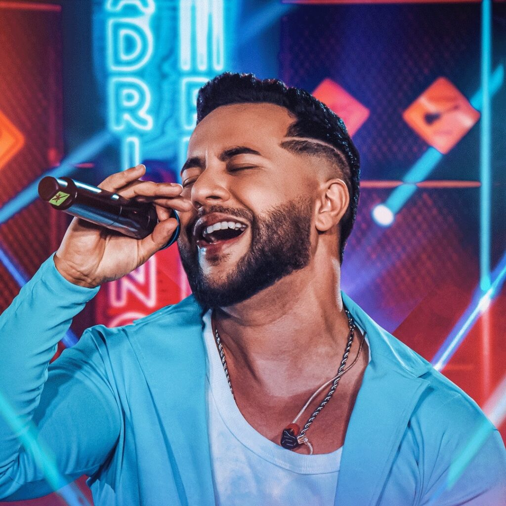ADRIANO RHOD D (2)