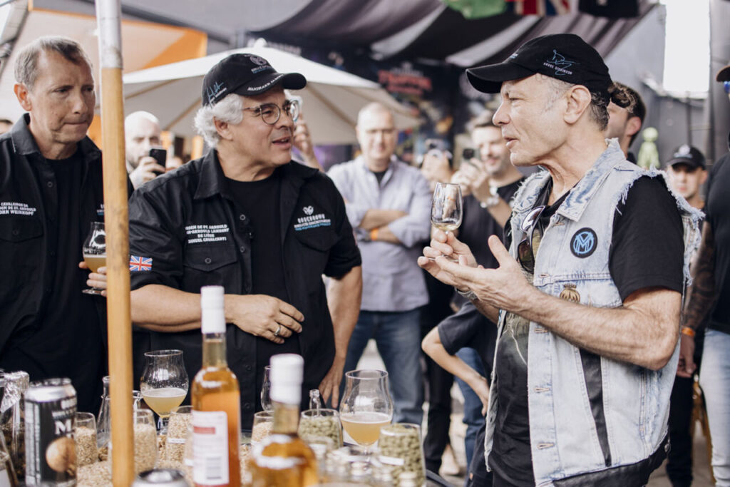 Bruce Dickinson na Bodebrown – Foto Matheus Triaquim (1)