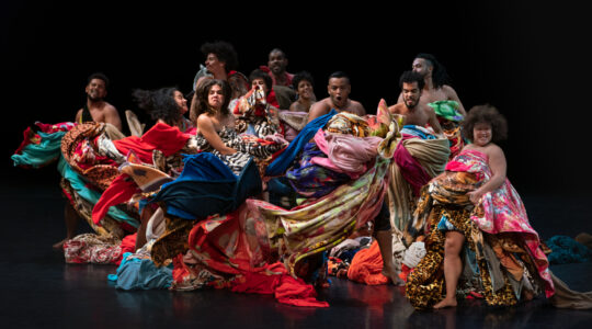 ENCANTADO-2021-Lia-Rodrigues-©Sammi-LandweerSL-07989