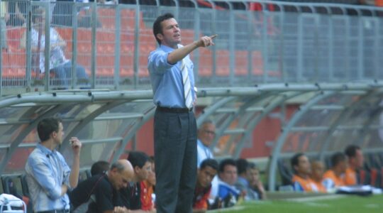 O técnico Lothar Matthaus na Arena, em jogo do Athletico Paranaense, em 2006