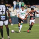 O zagueiro Guilharme Aquino, em Coritiba 2x0 Operário, no Couto Pereira, pela Série B