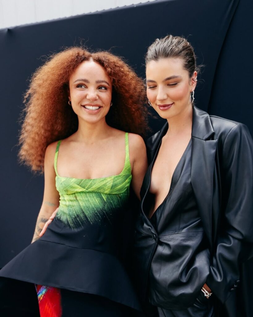 Letícia Vieira e Alanis Guillen