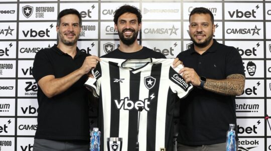 Mastriani chega ao Botafogo