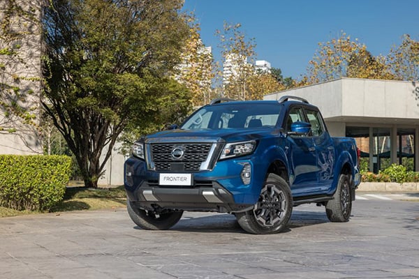 NISSAN