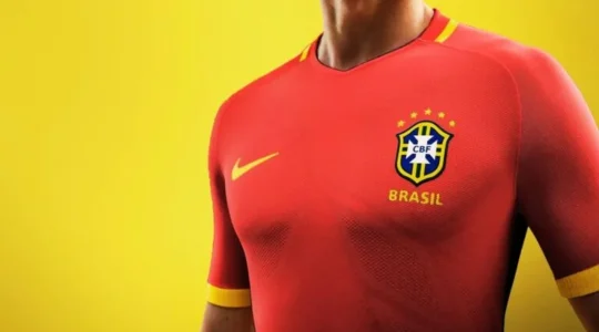 Selecao-Brasileira-usara-Camisa-Vermelha-768×448.jpg