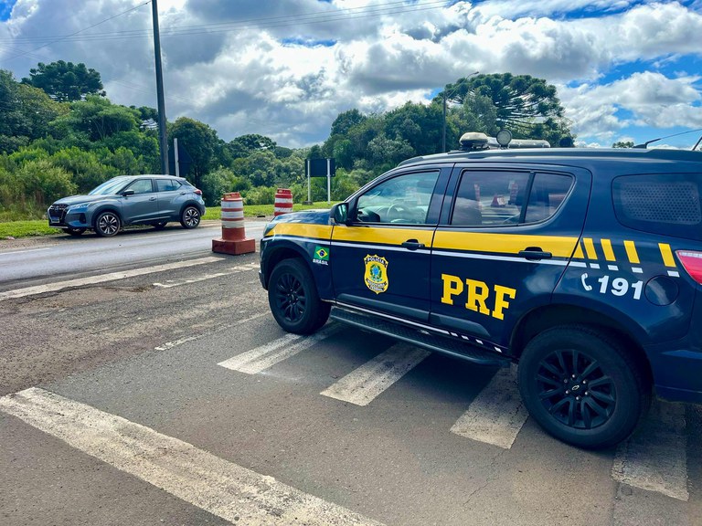 carro furtado prf