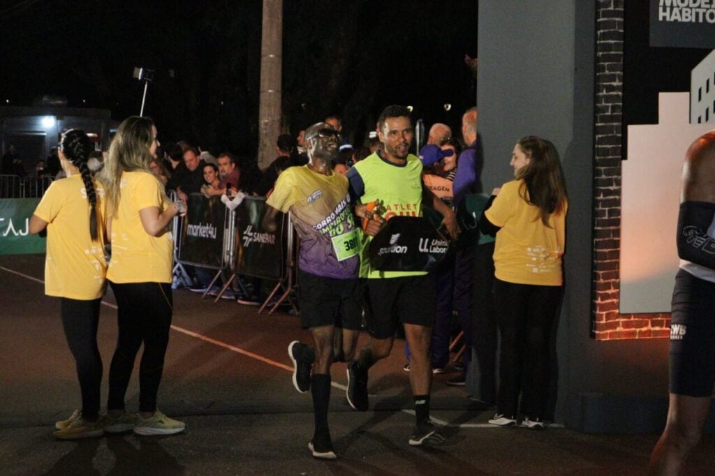 corrida noturna6