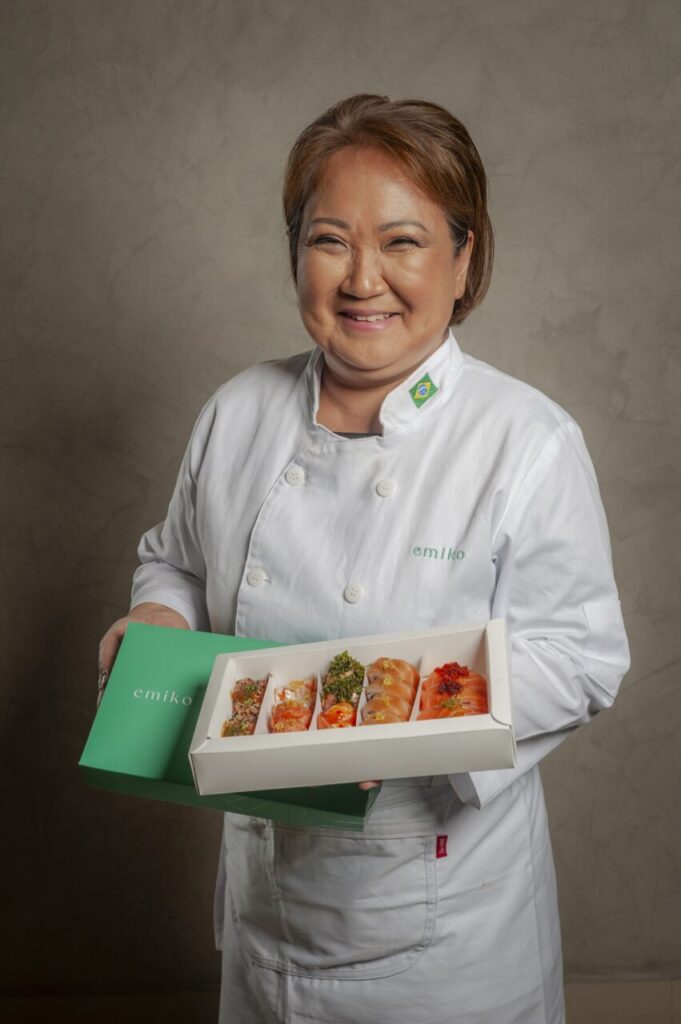 Chef Emiko Koyama (foto Márcio Tibilletti)
