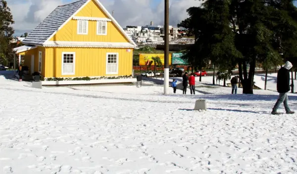 noticia_488444_img1_neve.jpg