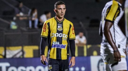 O atacante Nathan Fogaça, do Novorizontino: revelado pelo Coritiba