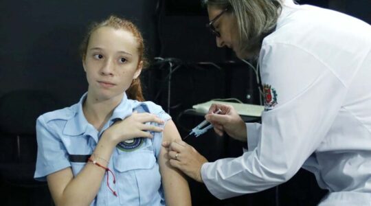 vacinacao nas escolas