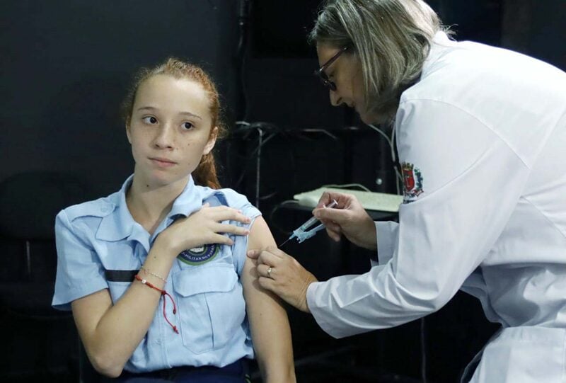 vacinacao nas escolas