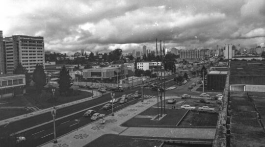 00494403 (1)