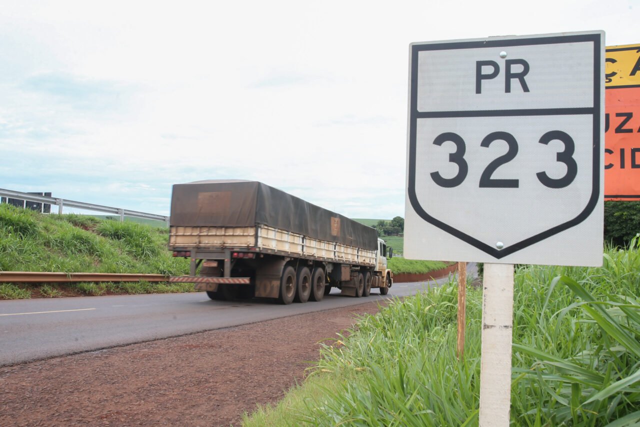 PR 323