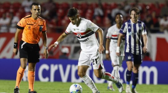 Bobadilla em São Paulo x Talleres-ARG