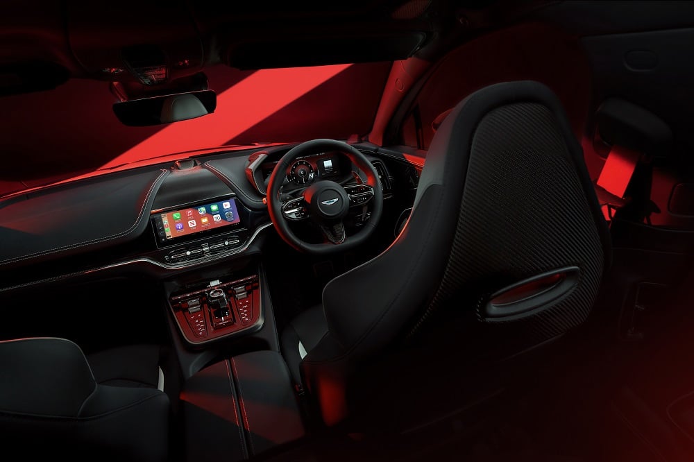 Aston Martin DBX S_20