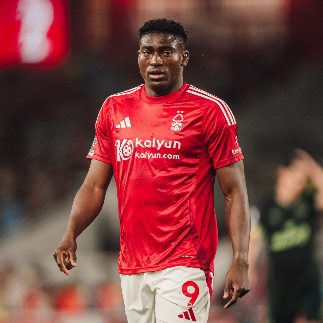Taiwo Awoniyi, do Nottingham Forest