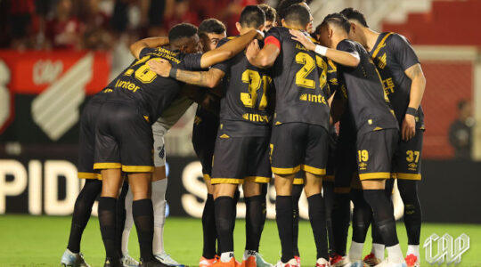 Vila Nova 2x1 Athletico