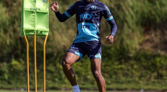 O atacante Iury Castilho, em treino do Mirassol: na mira do Coritiba