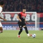 O lateral-esquerdo Esquivel, em Athletico x Brusque, na Ligga Arena