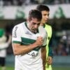 O meia Carlos De Pena do Coritiba