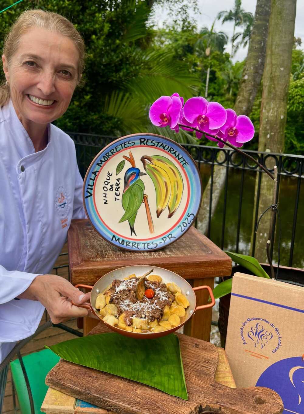 Chef Silvana Gnatta com o Nhoque da Terra