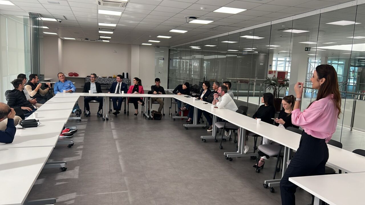 Movimento Franchising Curitiba – (002)