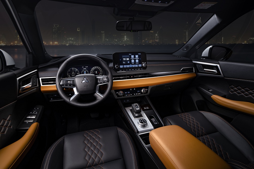 Outlander_PHEV_Signature_Interna (51)