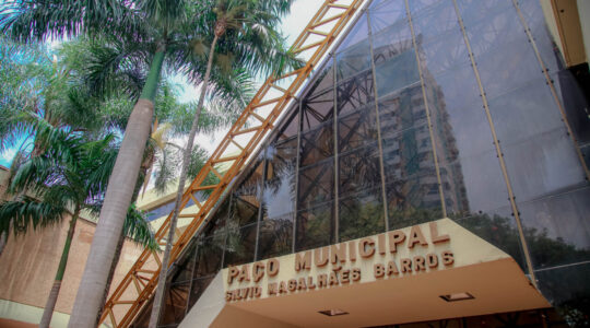 RECEPÇÃO DO PREFEITO SILVIO BARROS NO PAÇO MUNICIPAL (3)