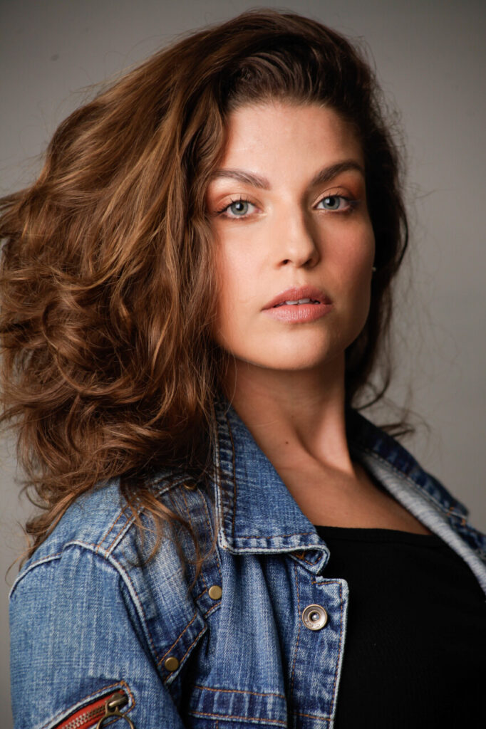 REnata Loureiro