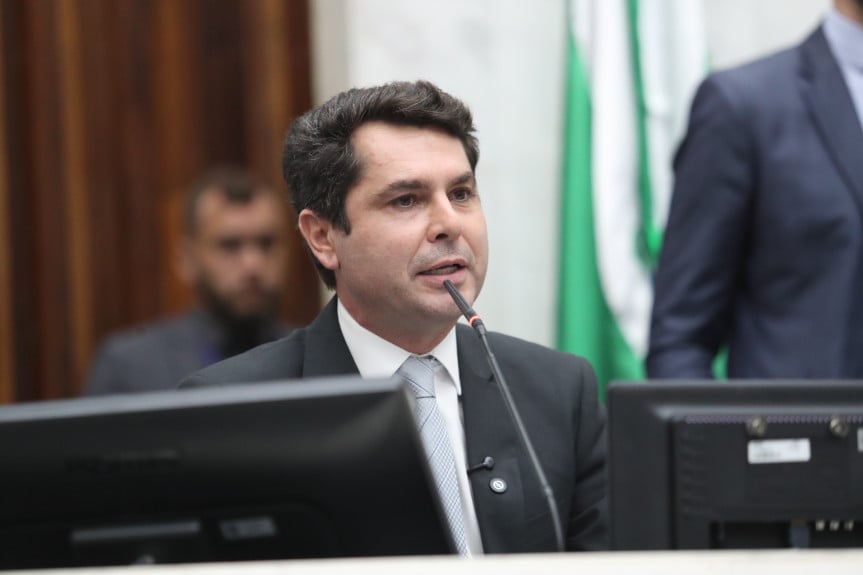 alexandre curi código de ética assembleia apresentação