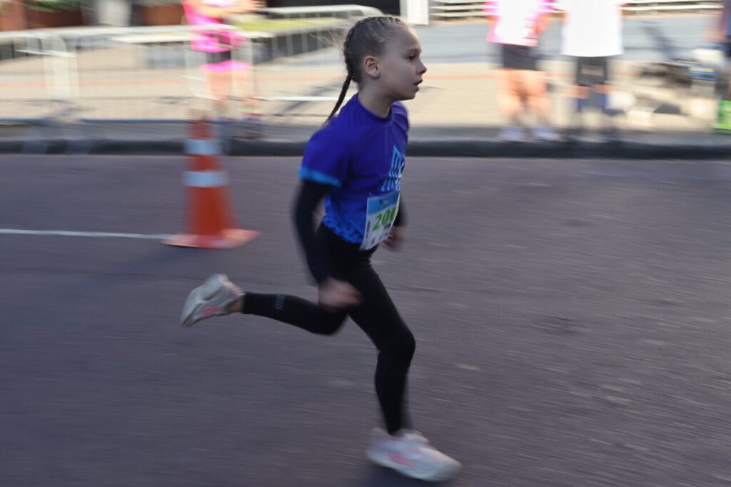 corre43