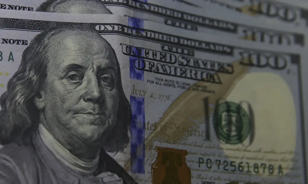 dolar mercado alta