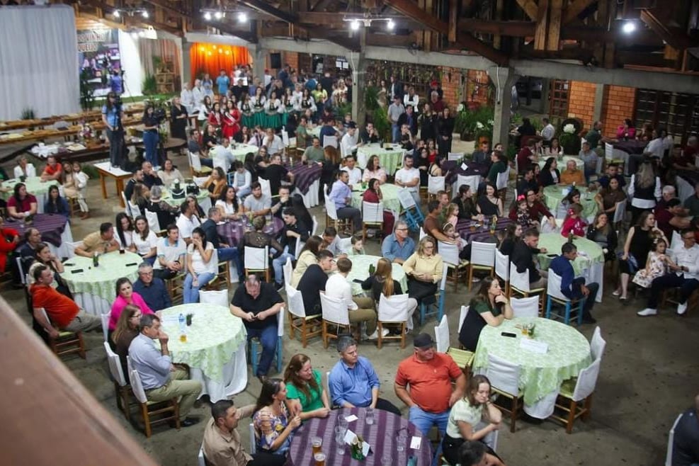 Dias 11 a 13 de julho – Festa do Vinho e do Queijo – Salgado Filho