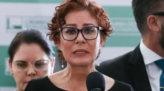 00carlazambelli