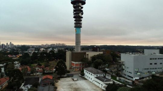 TEMPO EM CURITIBA TORRE DA OI TORRE DA TELEPAR NUBLADO