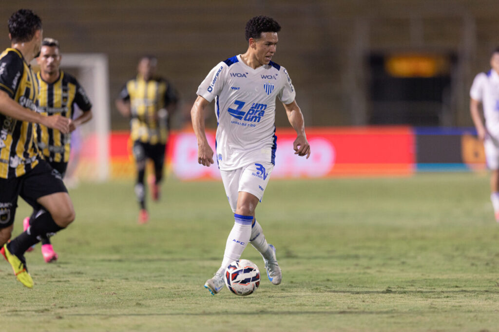 O meia Marquinhos Gabriel, do Avaí: ex-Athletico