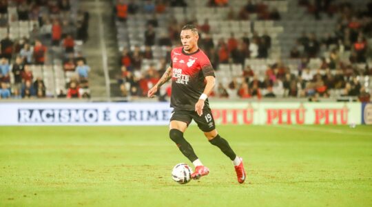 Luiz Fernando: de volta ao Athletico
