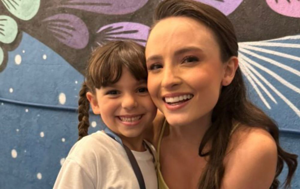 Valentina Reis e Larissa Manoela