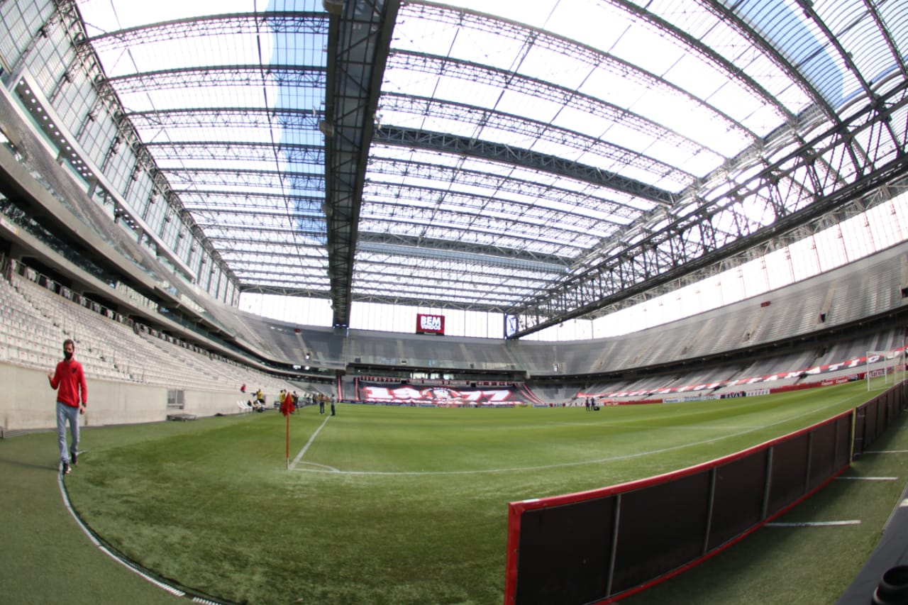Arena da Baixada: polêmica de ingressos no Atletiba