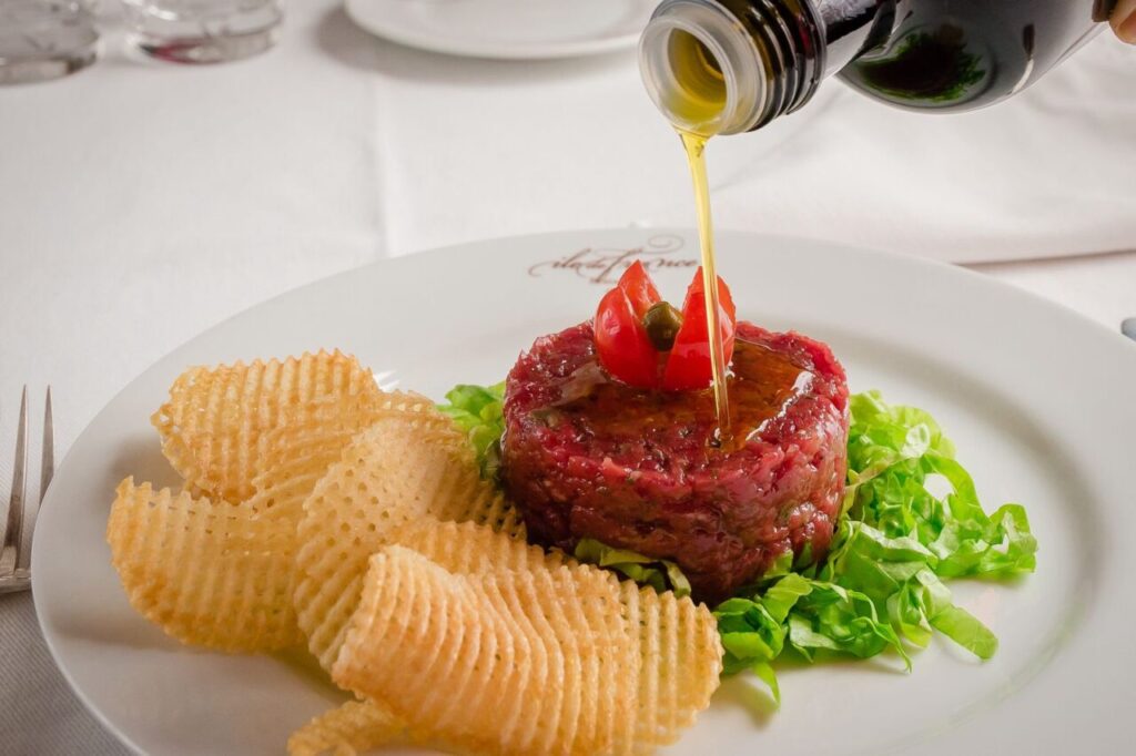Steak Tartare do Ile (foto Priscilla Fiedler)