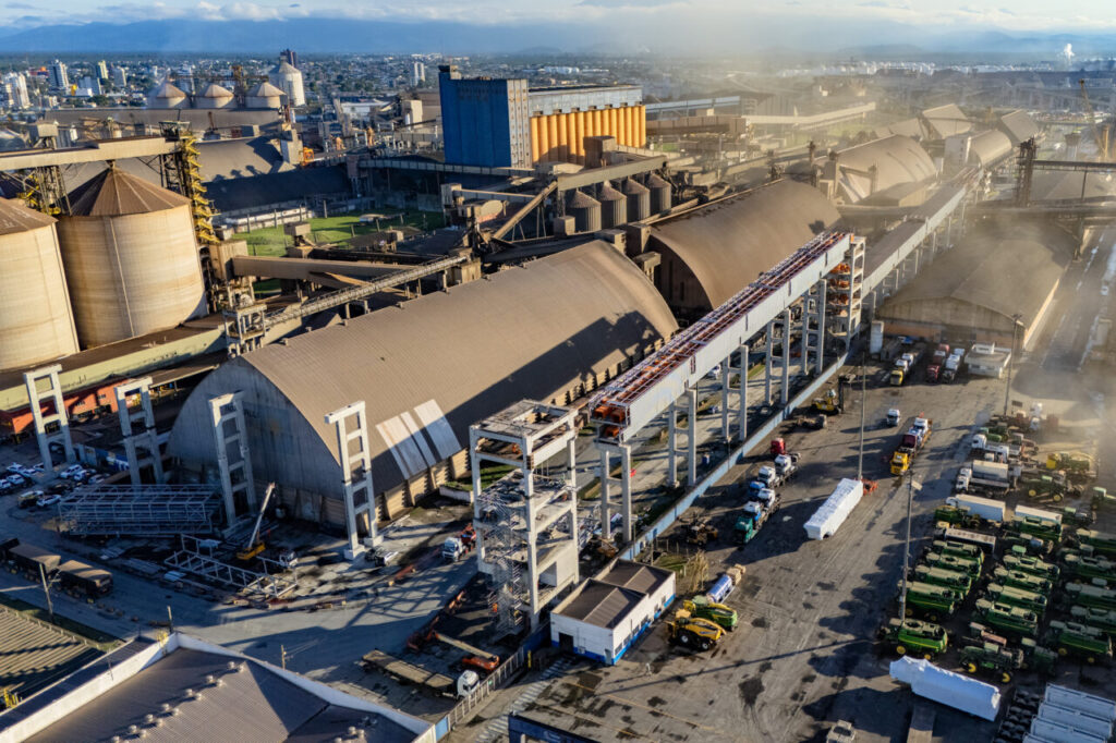 Obras do moegão do Porto de Paranaguá
