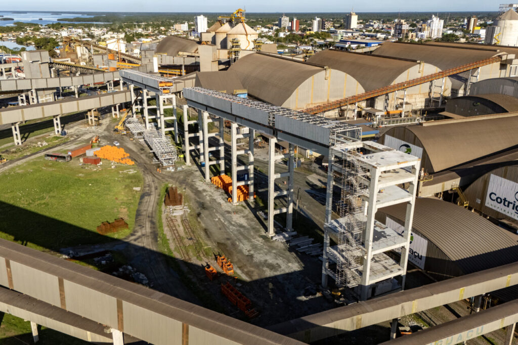 Obras do moegão do Porto de Paranaguá