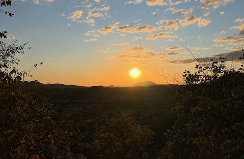 por-do-sol-serras-gerais