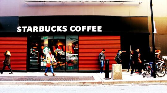 starbucks-2594992_1920