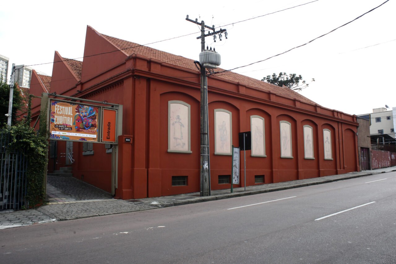 teatro_13_de_maio_-_jose_maria_santos_-_cpc-_anderson_tozatoseec01