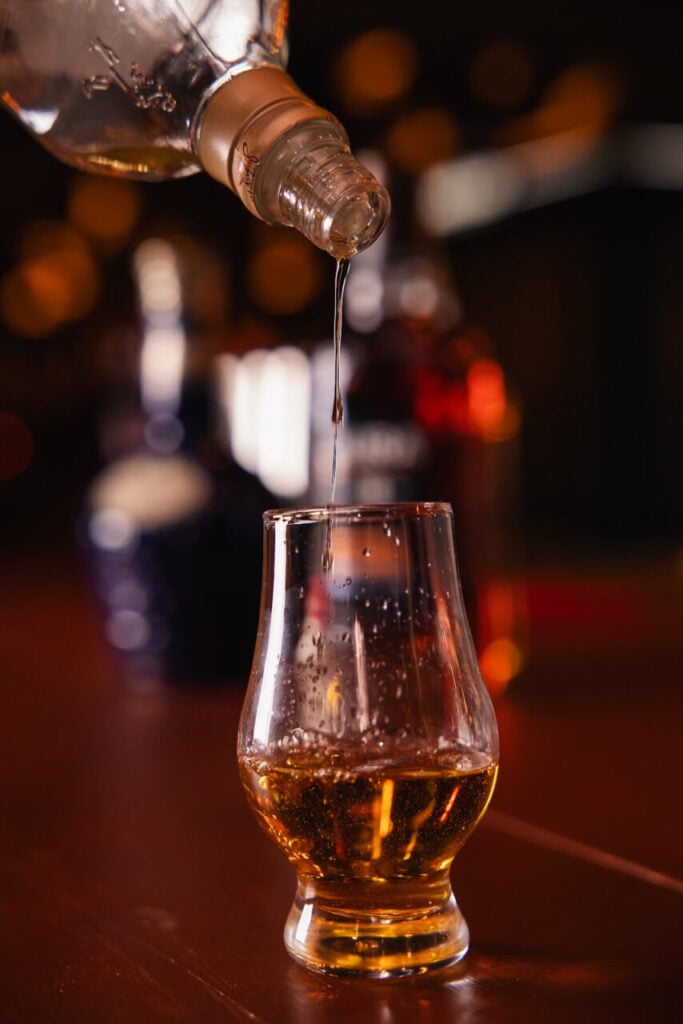 Whisky no Taj (foto Kauana Bechtloff)
